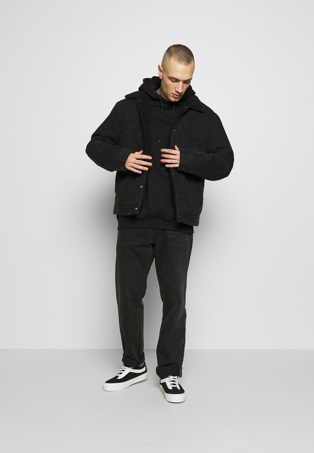 Толстовка YOURTURN, черный
Толстовка YOURTURN, черный