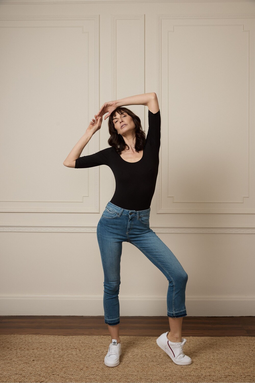 Укороченные джинсы «кит-кат» с завышенной талией слегка расклешенные книзу Donna Ida, синий
Укороченные джинсы «кит-кат» с завышенной талией слегка расклешенные книзу Donna Ida, синий