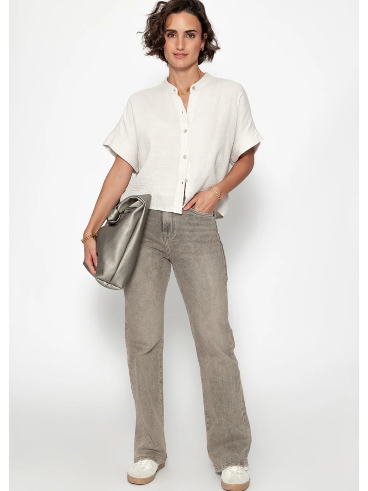 Блузка SASSYCLASSY
Блузка SASSYCLASSY