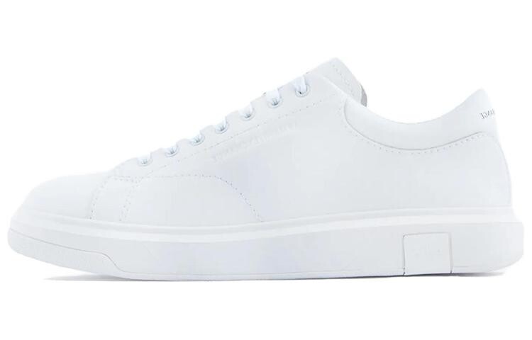 Обувь для скейтбординга ARMANI EXCHANGE Мужской, White
Обувь для скейтбординга ARMANI EXCHANGE Мужской, White