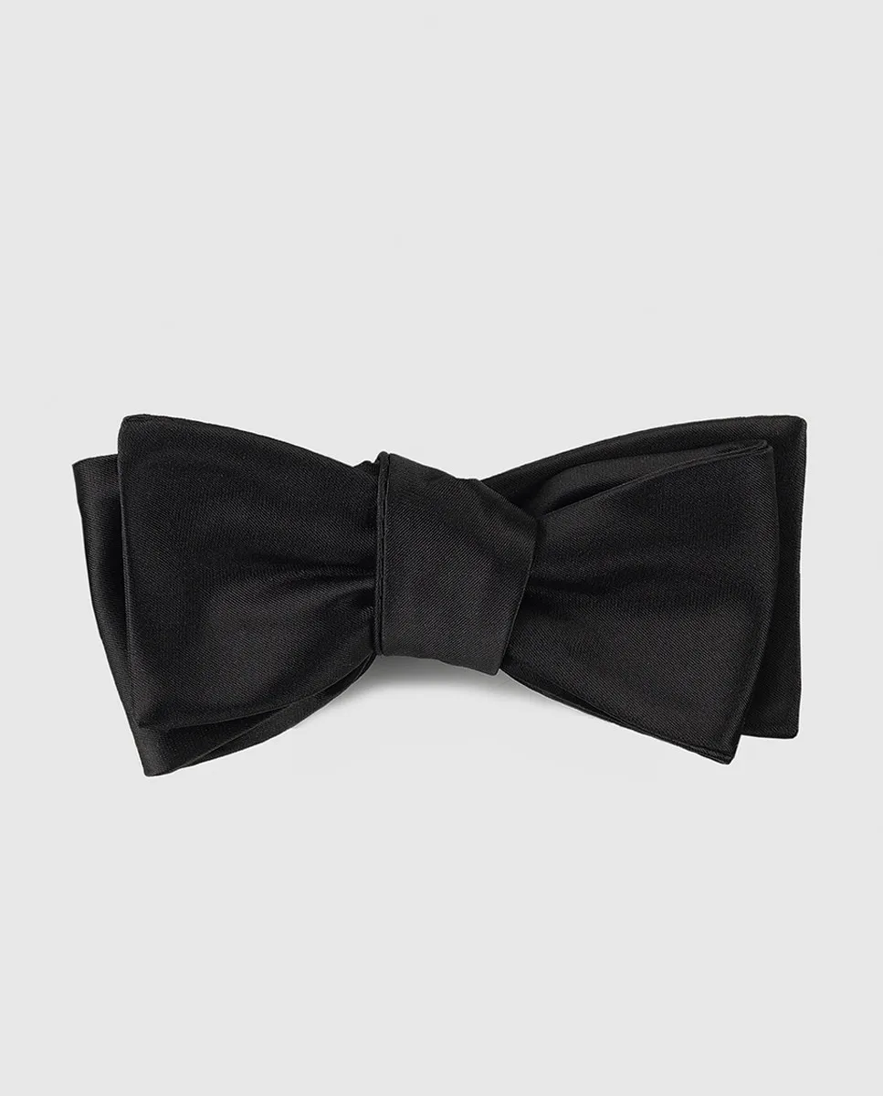 Черный галстук-бабочка со скользящим узлом Emidio Tucci, черный
Черный галстук-бабочка со скользящим узлом Emidio Tucci, черный