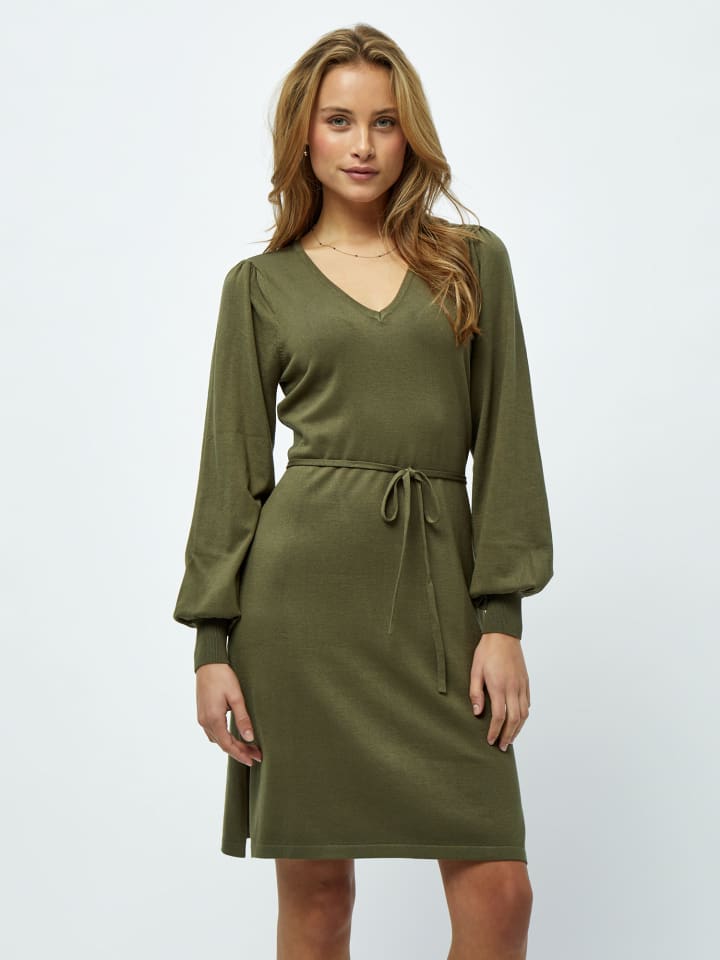 Короткое платье minus 
Короткое платье minus