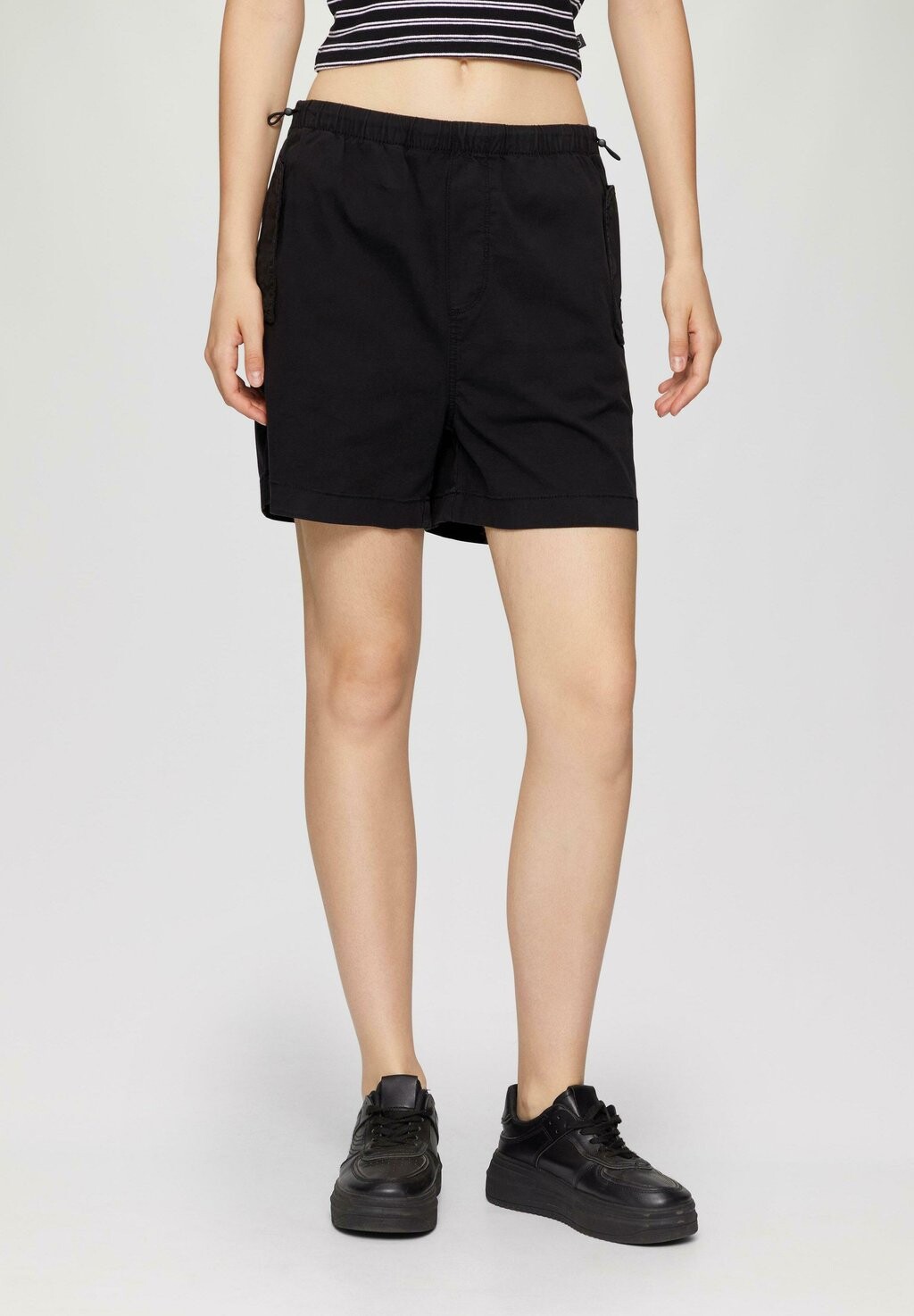 Шорты QS, черный
Шорты QS, черный
