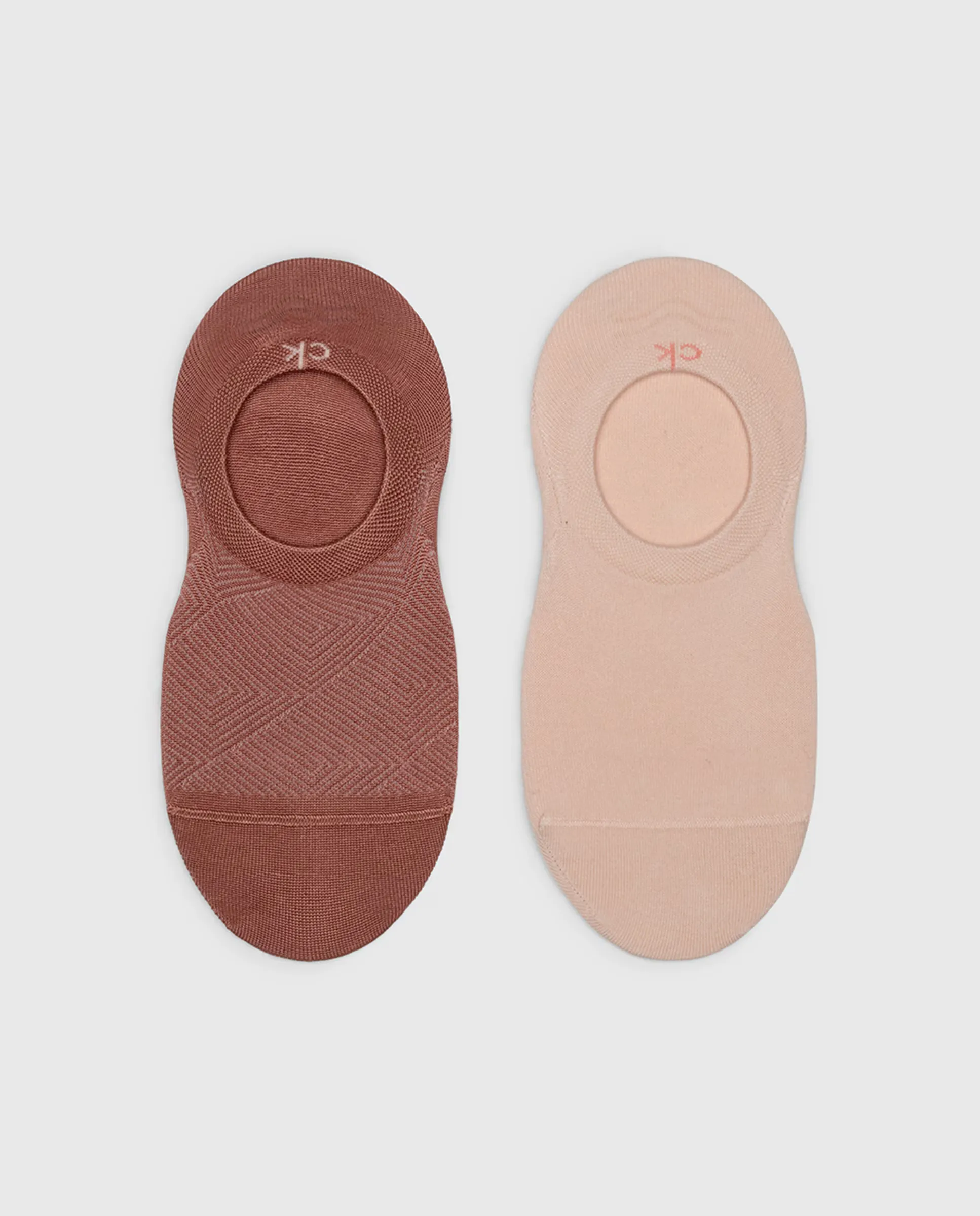 Женские невидимые носки Calvin Klein - антискользящие с усиленной пяткой (2 пары), лососевый
Женские невидимые носки Calvin Klein - антискользящие с усиленной пяткой (2 пары), лососевый