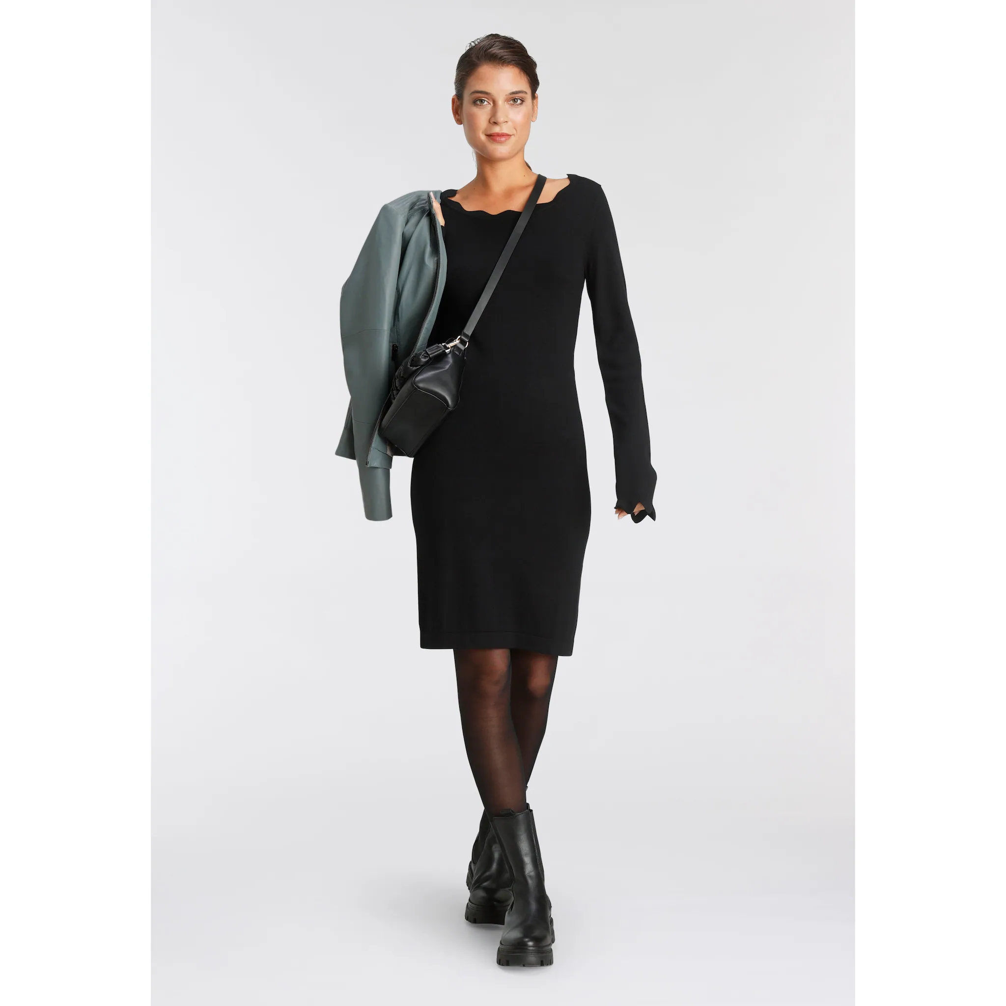 Трикотажное платье Laura Scott с женственными фестончатыми краями, черный
Трикотажное платье Laura Scott с женственными фестончатыми краями, черный