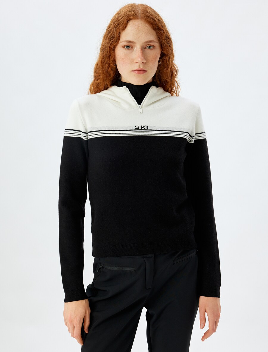 Толстовка Koton, черный/белый
Толстовка Koton, черный/белый