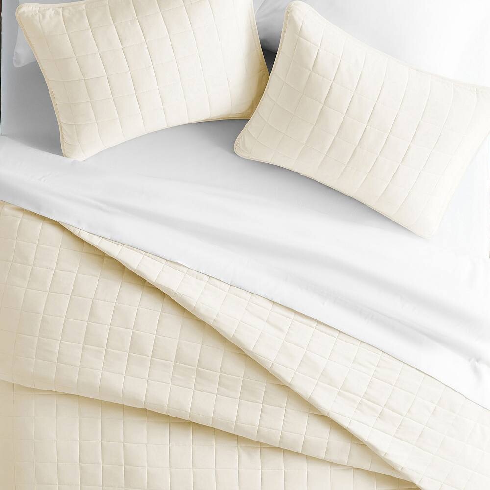 Легкий и дышащий комплект льняных одеял Urban Loft из 3 предметов, цвет Square Stitch Ivory
Легкий и дышащий комплект льняных одеял Urban Loft из 3 предметов, цвет Square Stitch Ivory