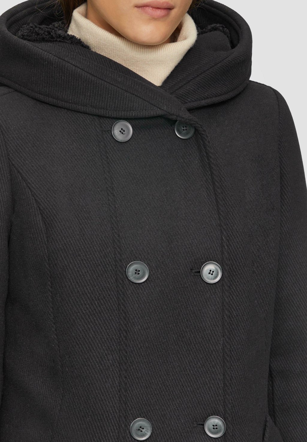 Зимнее пальто STRUKTURIERTER MIT s.Oliver, черный
Зимнее пальто STRUKTURIERTER MIT s.Oliver, черный