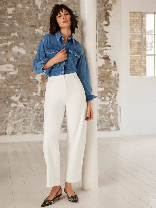 Джинсы с зауженными бочкообразными ножками Mint Velvet, белый
Джинсы с зауженными бочкообразными ножками Mint Velvet, белый