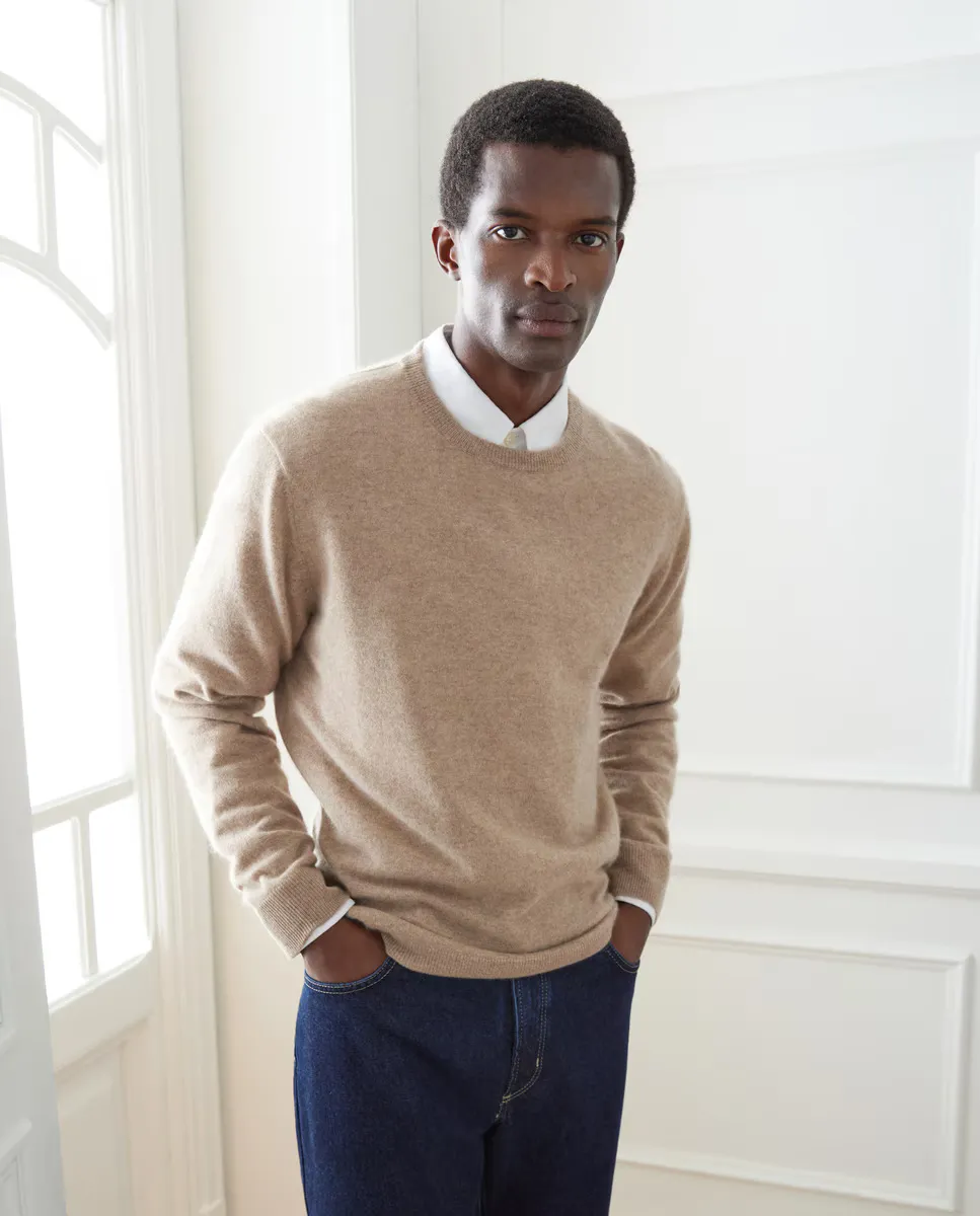 Мужской джемпер однотонный с круглым вырезом 100% кашемир Emidio Tucci, коричневый
Мужской джемпер однотонный с круглым вырезом 100% кашемир Emidio Tucci, коричневый