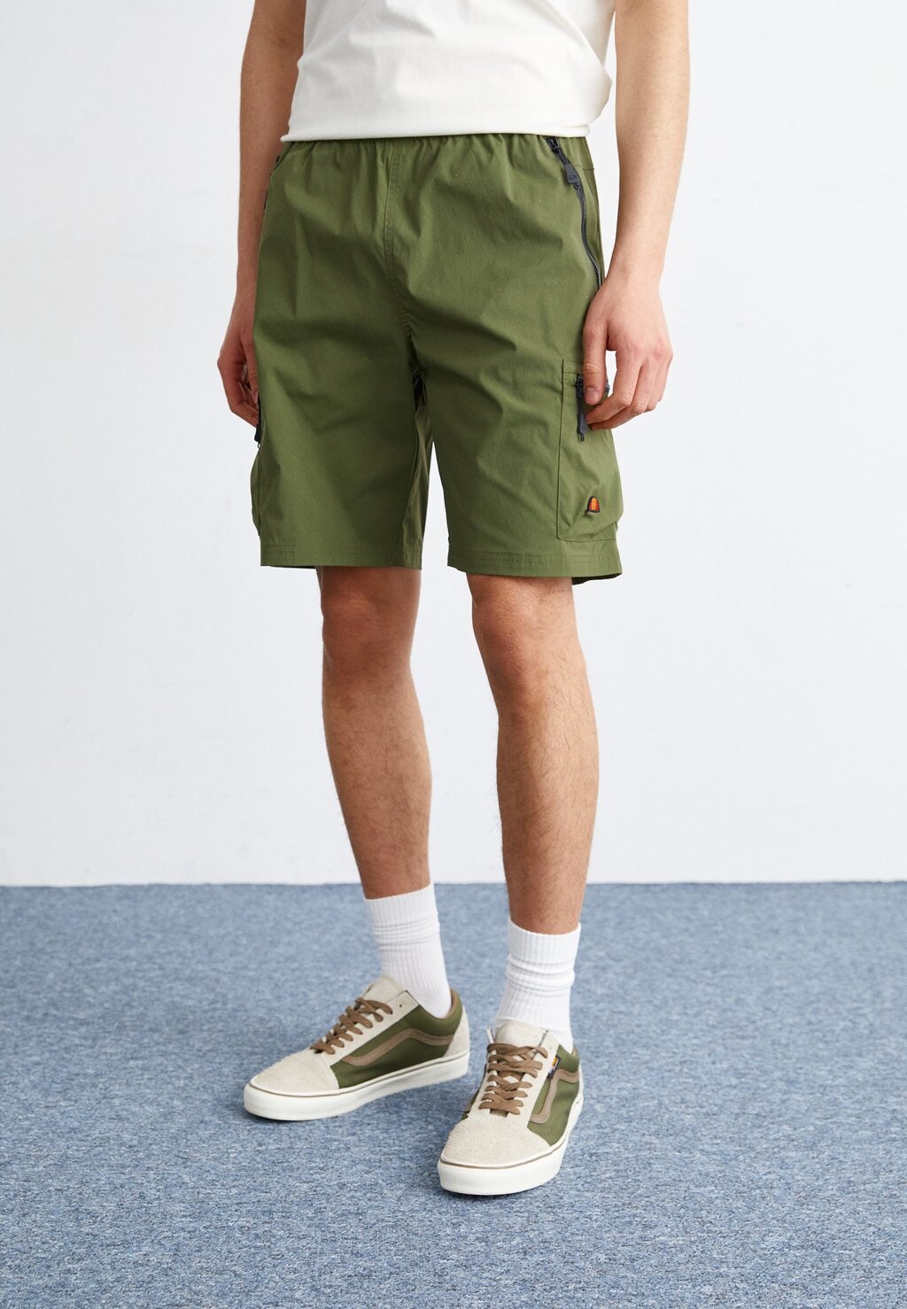 Шорты BULLSEYE Ellesse, цвет khaki
Шорты BULLSEYE Ellesse, цвет khaki