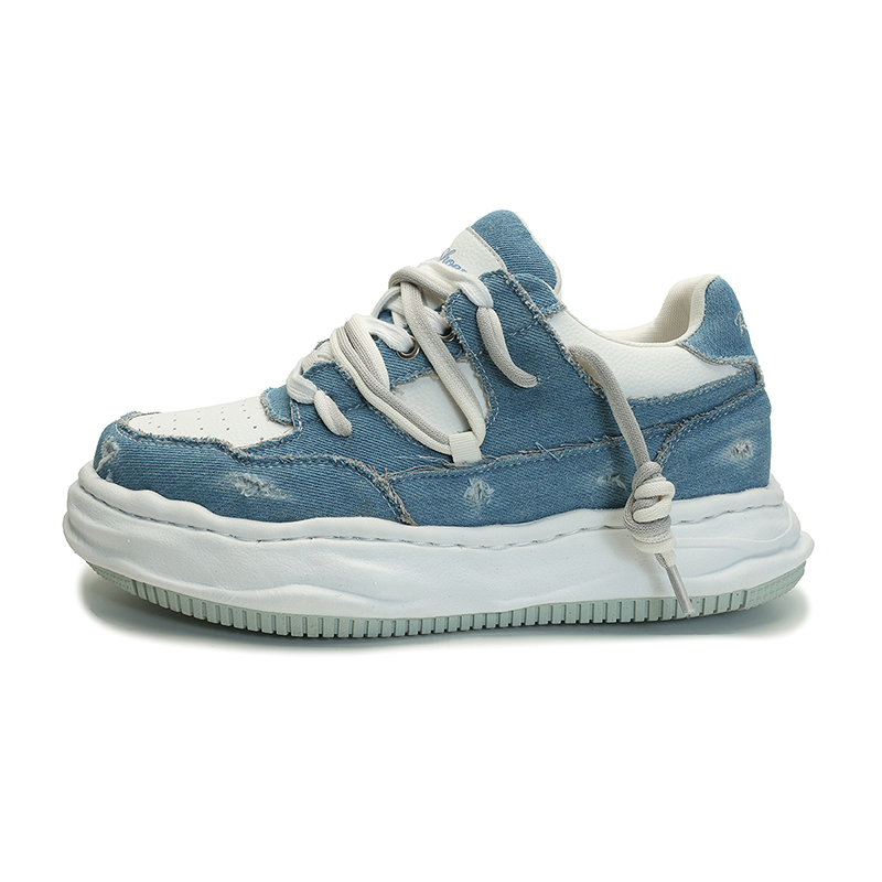 Повседневные кроссовки мужские Low top HAPPY DINO, синий
Повседневные кроссовки мужские Low top HAPPY DINO, синий