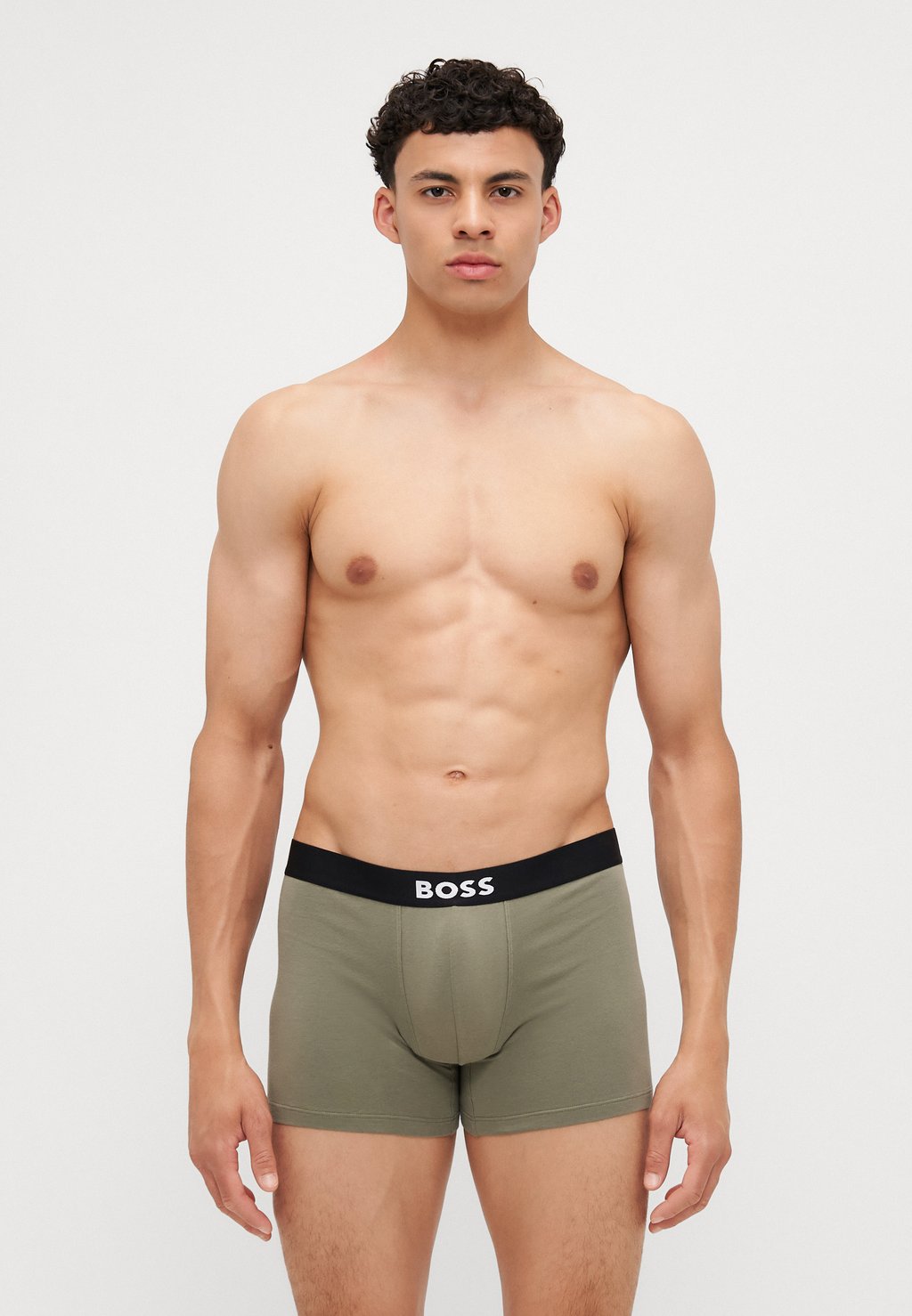 Брюки 3 PACK BOSS, мультиколор
Брюки 3 PACK BOSS, мультиколор