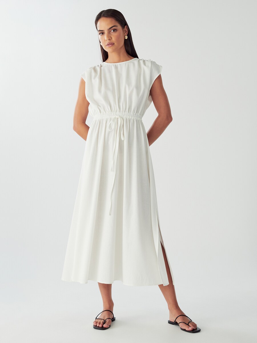 Платье Willa Carol, белый
Платье Willa Carol, белый