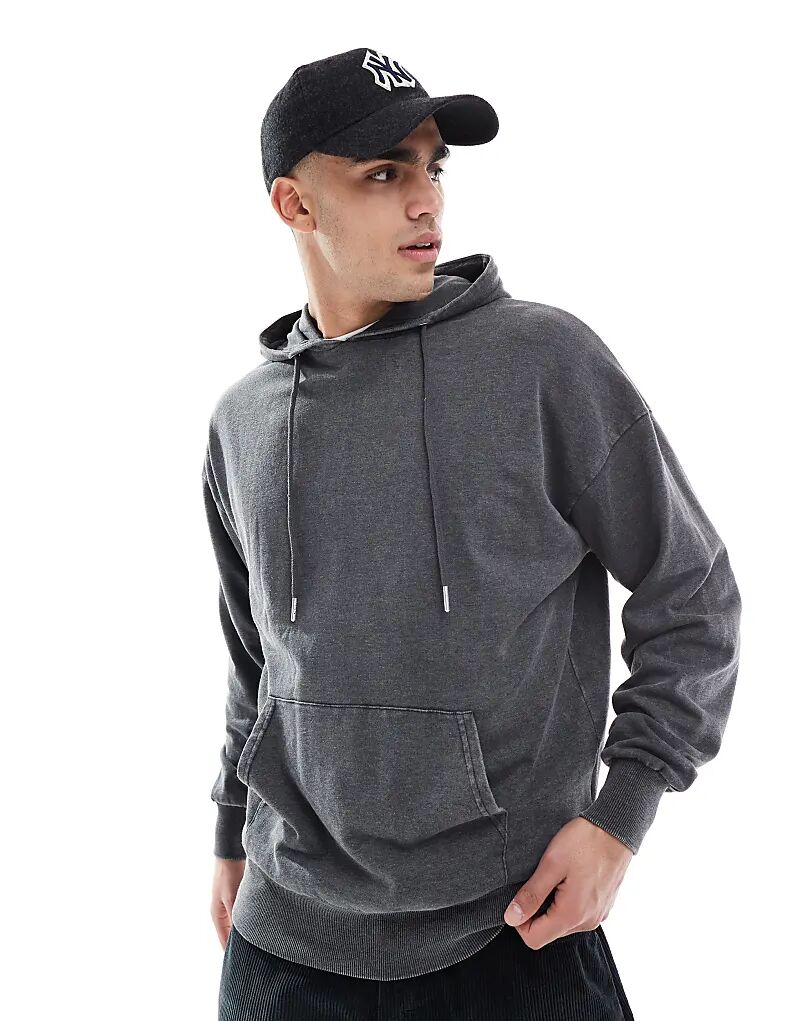 Толстовка большого размера с капюшоном черного цвета с кислотной стиркой Brave Soul
Толстовка большого размера с капюшоном черного цвета с кислотной стиркой Brave Soul