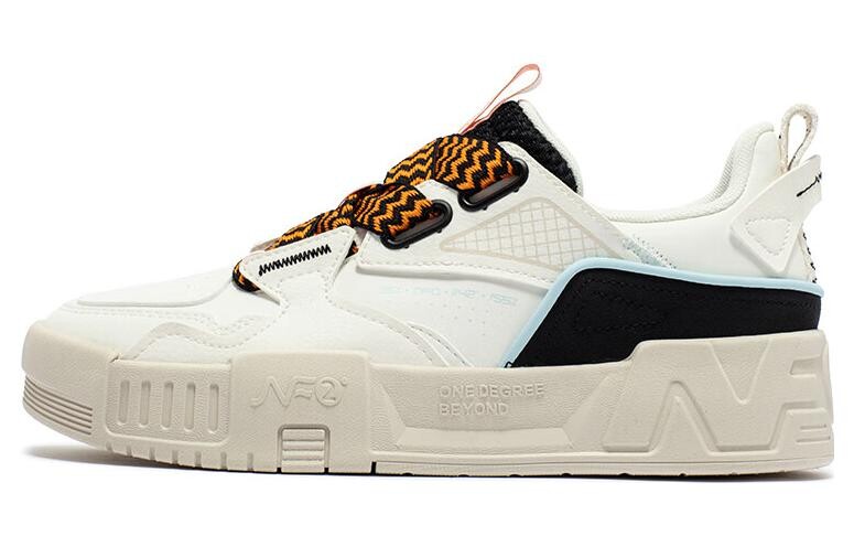 Кеды, скейтборд обувь женская низкая белый/черный/желтый 361°
Кеды, скейтборд обувь женская низкая белый/черный/желтый 361°