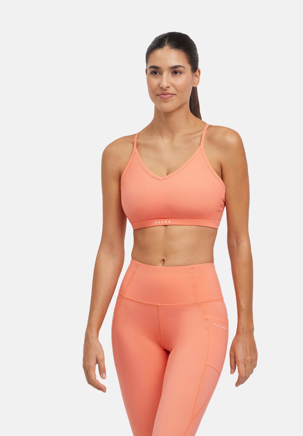 Спортивный бюстгальтер с легкой поддержкой FALKE, красный
Спортивный бюстгальтер с легкой поддержкой FALKE, красный