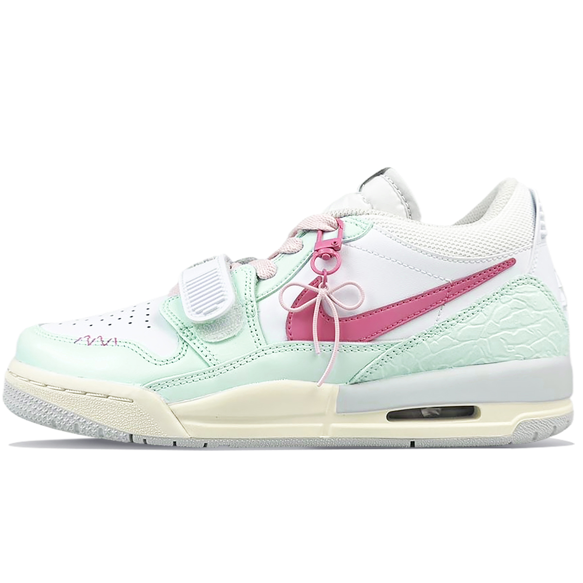 Баскетбольные кроссовки Legacy 312 для детей начальной школы Jordan, белый
Баскетбольные кроссовки Legacy 312 для детей начальной школы Jordan, белый