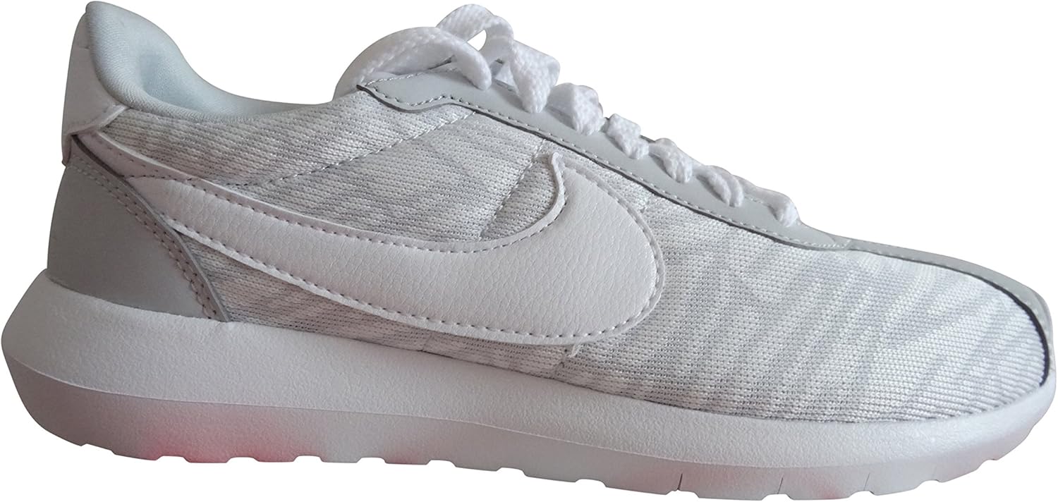 Мужская толстовка Nike, White Pure Platinum Black 100
Мужская толстовка Nike, White Pure Platinum Black 100
