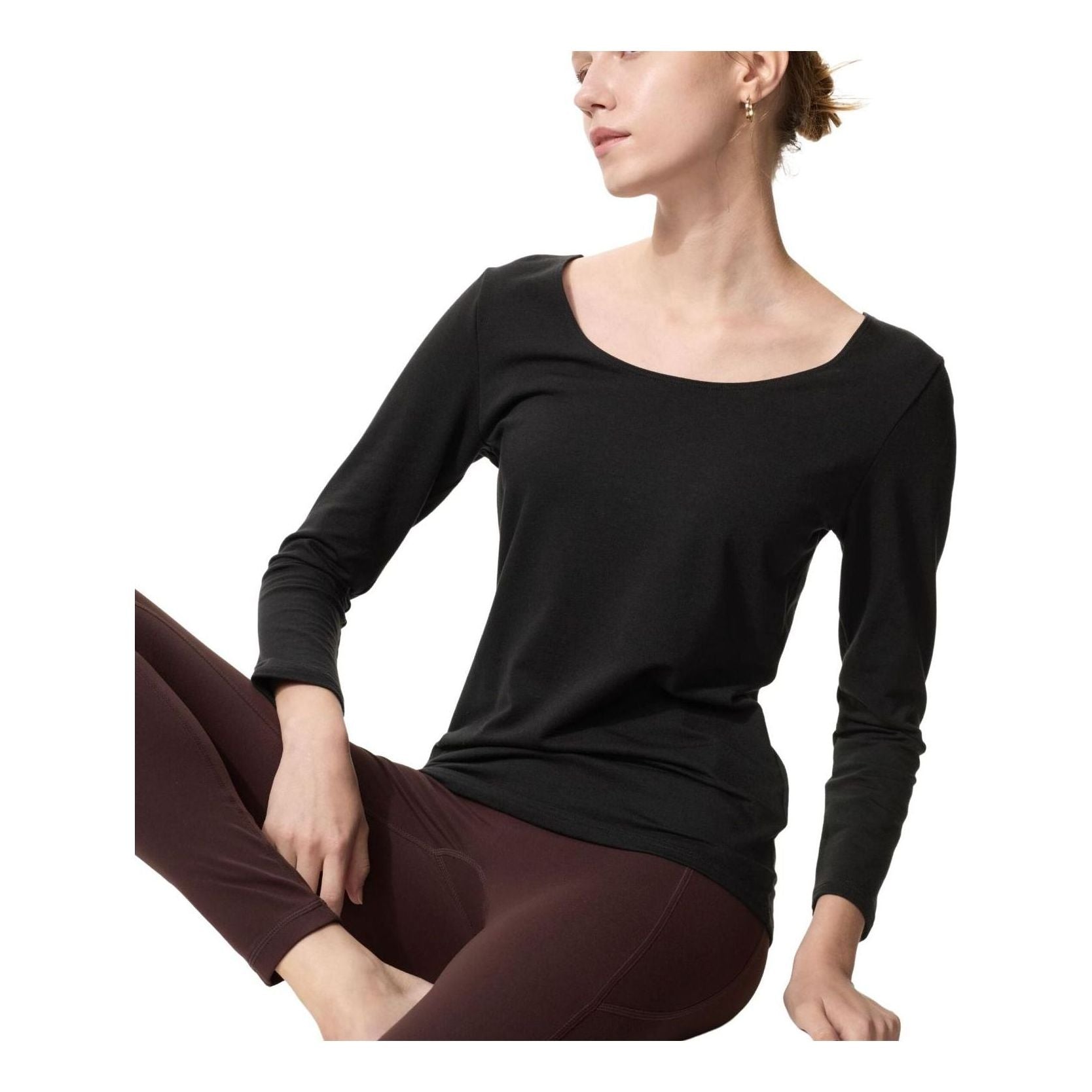 (WMNS) UNIQLO HEATTECH Ультратеплая футболка с U-образным вырезом, черная
(WMNS) UNIQLO HEATTECH Ультратеплая футболка с U-образным вырезом, черная