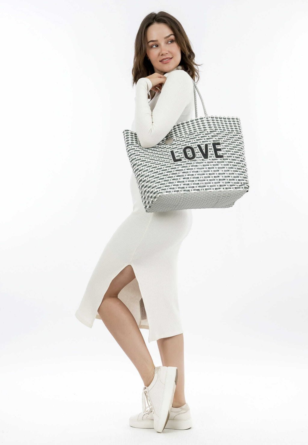 Сумка-тоут SHOPPER Emily & Noah, металлик серый
Сумка-тоут SHOPPER Emily & Noah, металлик серый