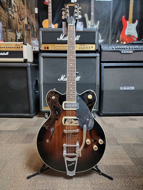 Электрогитара Gretsch G2622T-P90 Streamliner Center Block Double Cutaway with Bigsby - Brownstone
Электрогитара Gretsch G2622T-P90 Streamliner Center Block Double Cutaway with Bigsby - Brownstone