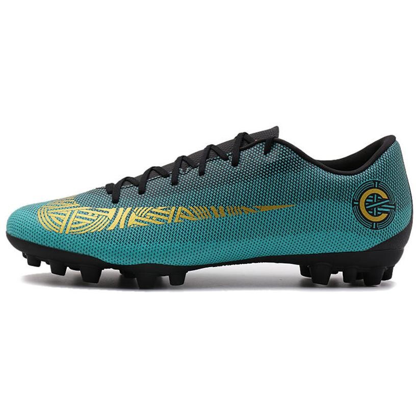 Футбольные бутсы мужские низкие голубые Nike
Футбольные бутсы мужские низкие голубые Nike