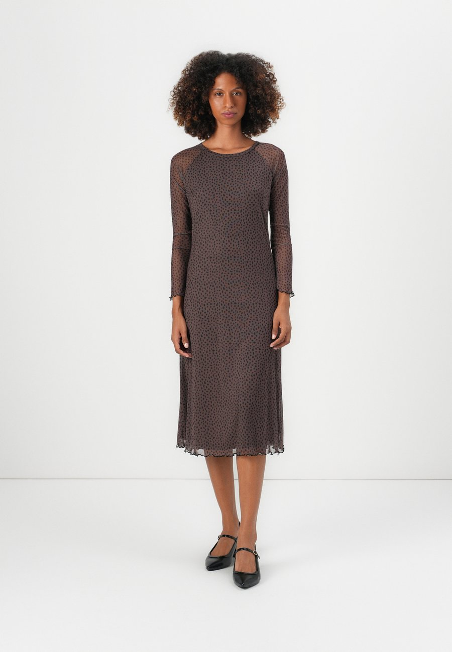 Платье TOM TAILOR DENIM DRESS, Brown/Black/Multi-Coloured
Платье TOM TAILOR DENIM DRESS, Brown/Black/Multi-Coloured