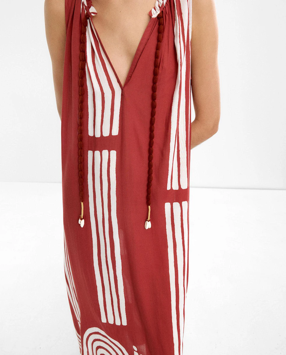 Длинное платье без рукавов с геометрическим принтом Parfois, красный
Длинное платье без рукавов с геометрическим принтом Parfois, красный