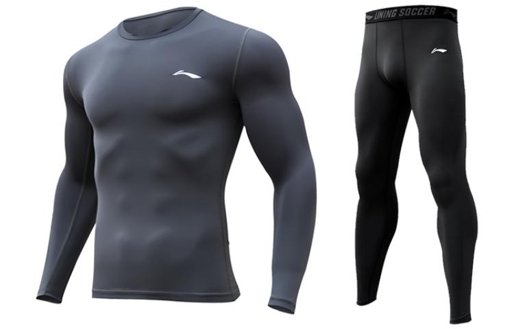 Спортивный комплект для мужчин LINING
Спортивный комплект для мужчин LINING
