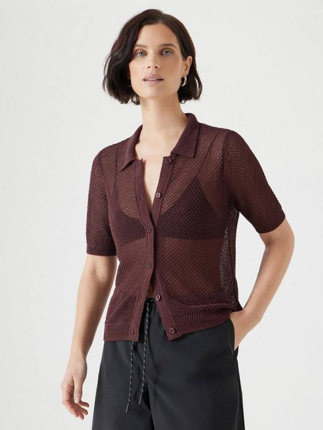 Полупрозрачный трикотажный топ с текстурированной строчкой HUSH, цвет Fudge Brown
Полупрозрачный трикотажный топ с текстурированной строчкой HUSH, цвет Fudge Brown