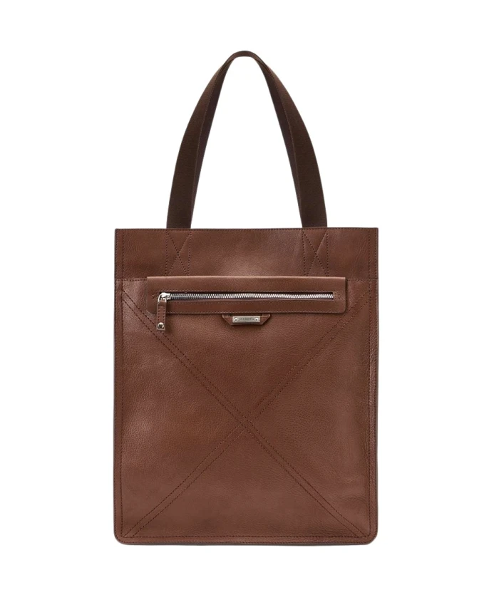 Большая сумка-шоппер из кожи орехового цвета с вышивкой крестиком и металлической логотипной пластиной. Iceberg, коричневый
Большая сумка-шоппер из кожи орехового цвета с вышивкой крестиком и металлической логотипной пластиной. Iceberg, коричневый