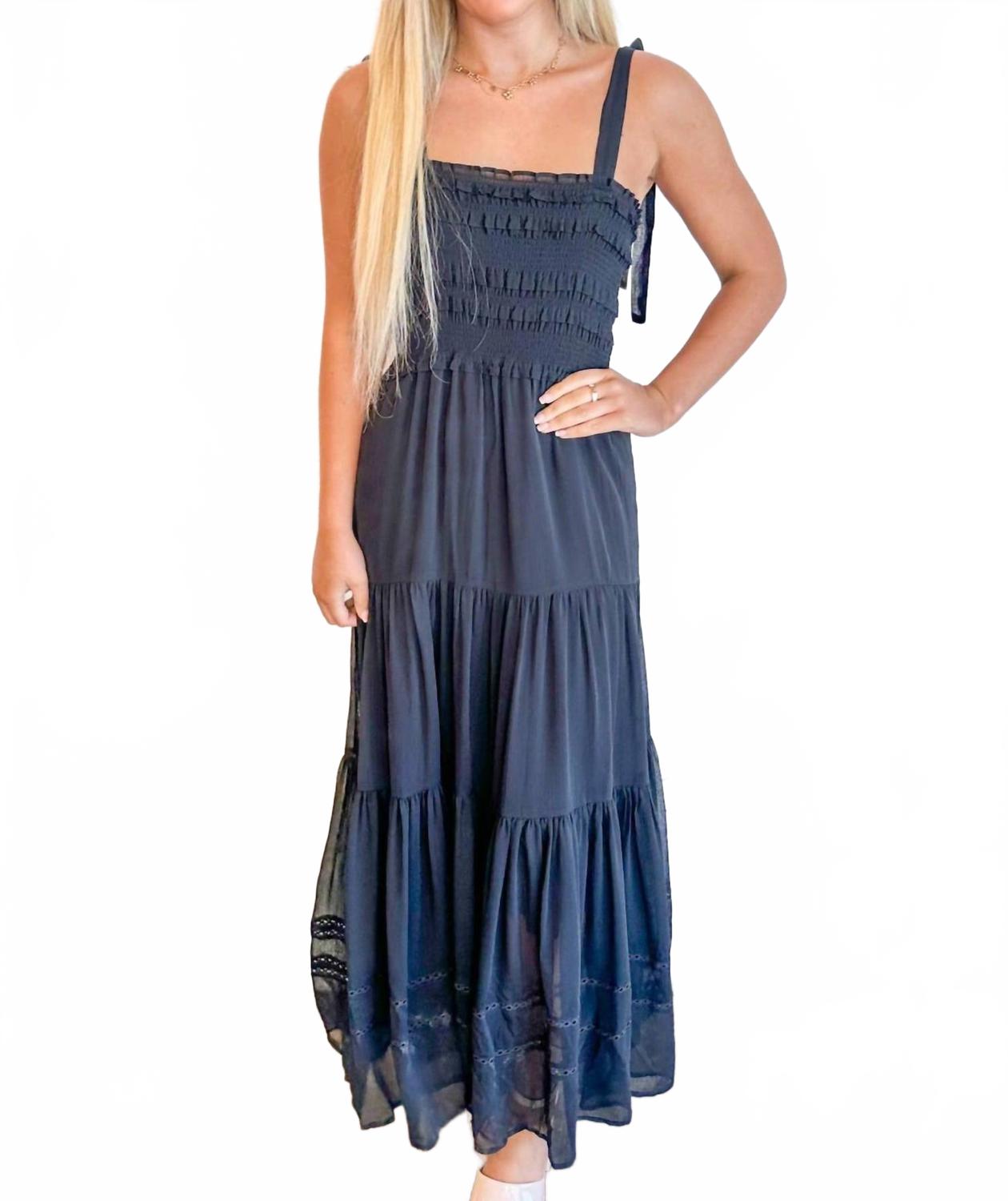 Кэролайн макси платье в черном цвете RESET by Jane
Кэролайн макси платье в черном цвете RESET by Jane