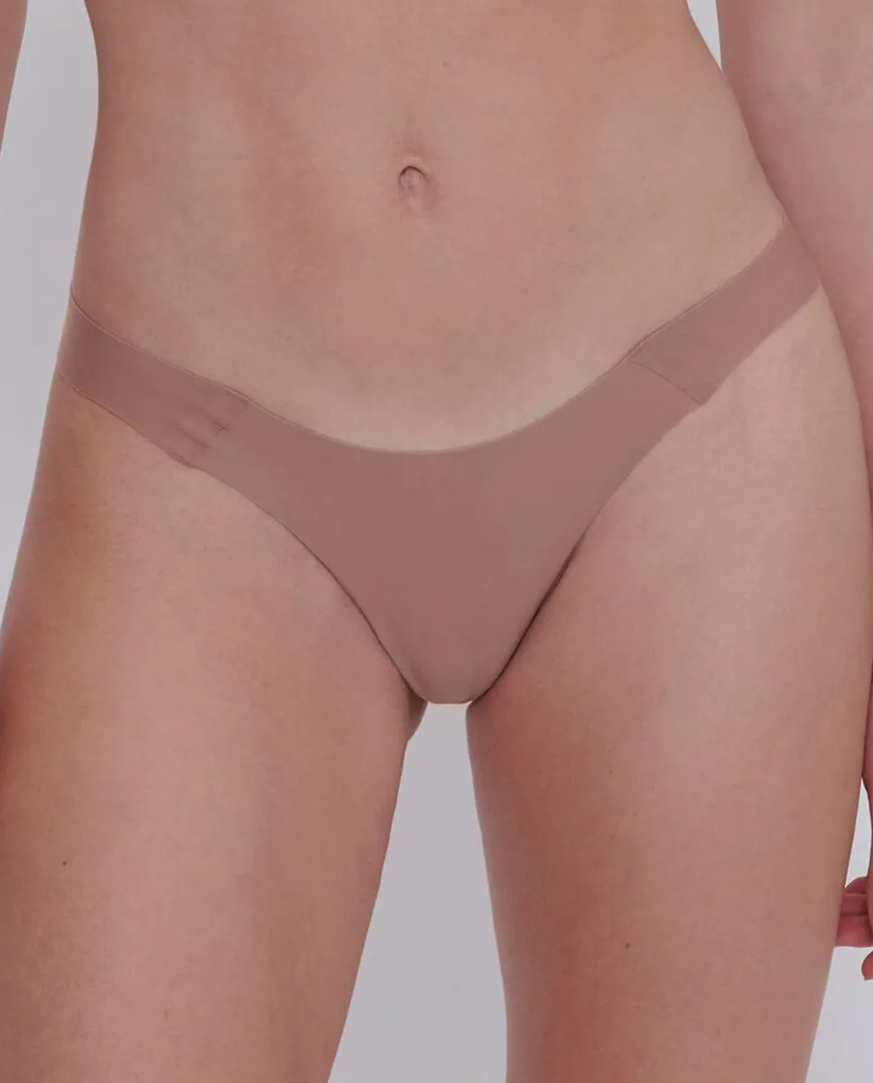 Трусики-стринги Sloggi, коричневый
Трусики-стринги Sloggi, коричневый