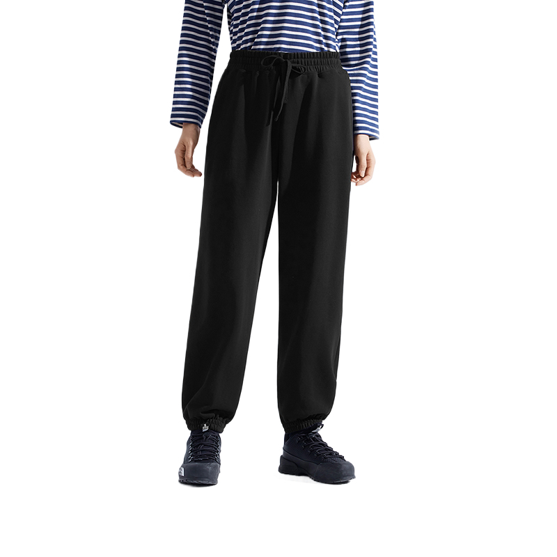 Вязаные спортивные штаны Women's THE NORTH FACE, черный
Вязаные спортивные штаны Women's THE NORTH FACE, черный