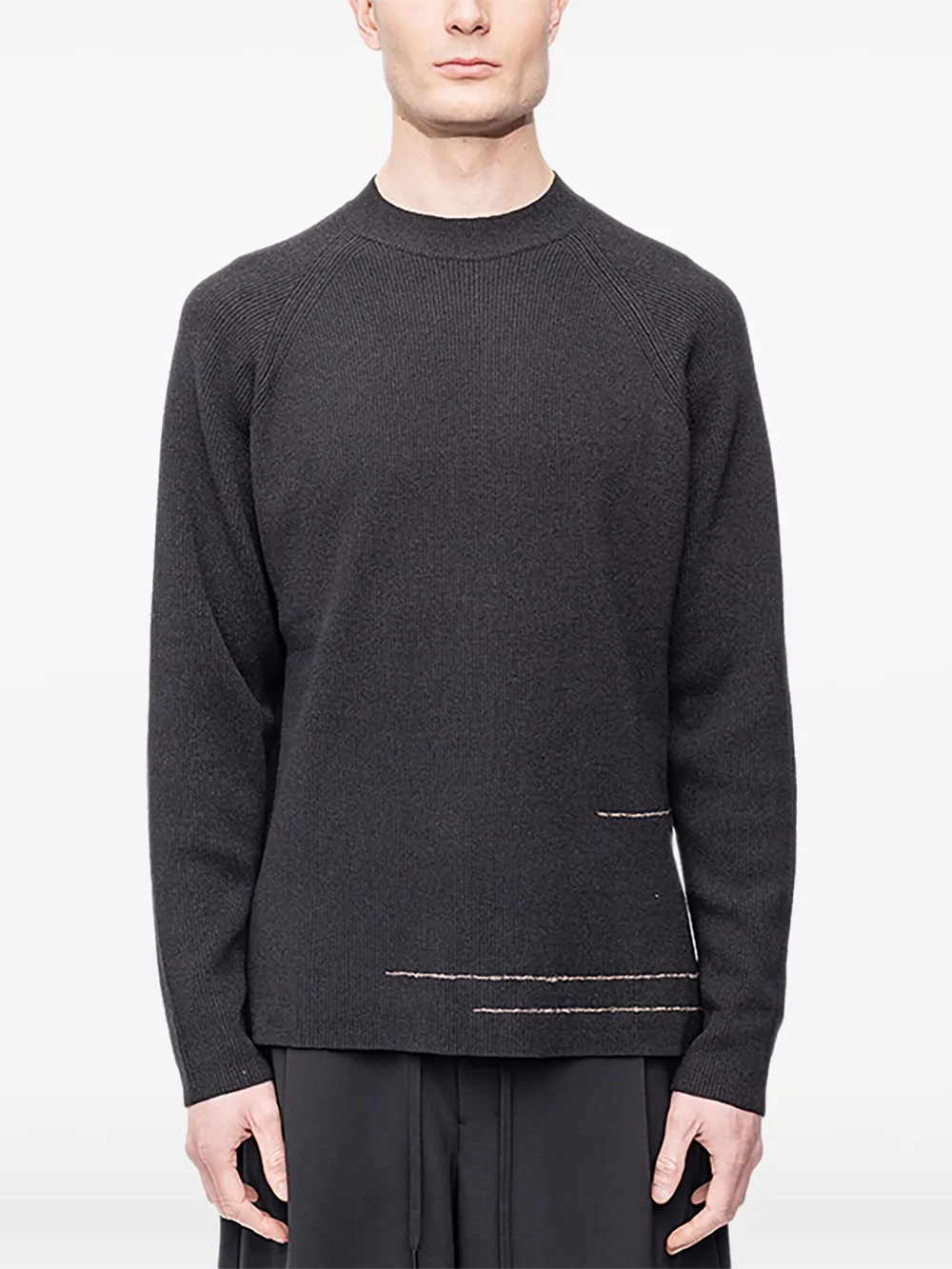 Свитер в рубчик Devoa, черный
Свитер в рубчик Devoa, черный