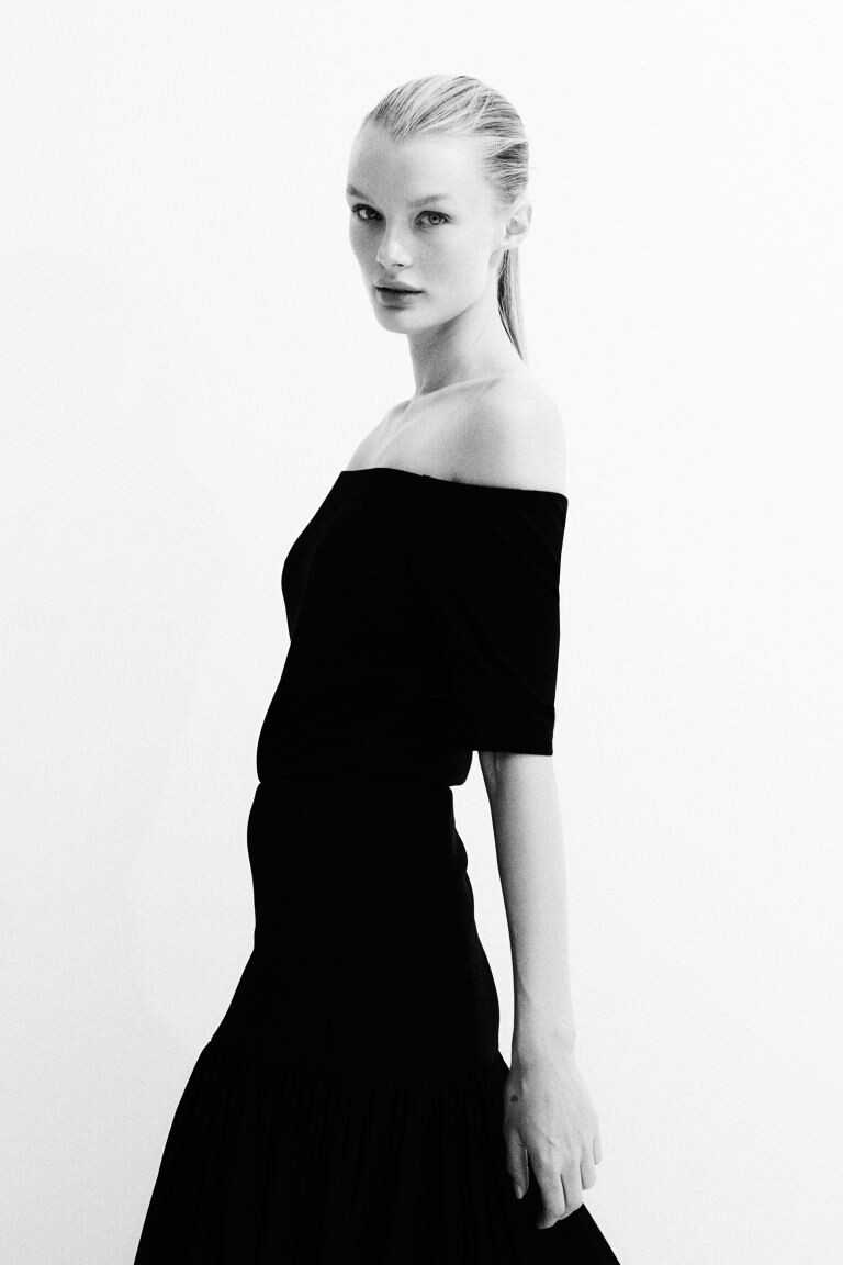 Рубашка из джерси с открытыми плечами H&M, черный
Рубашка из джерси с открытыми плечами H&M, черный