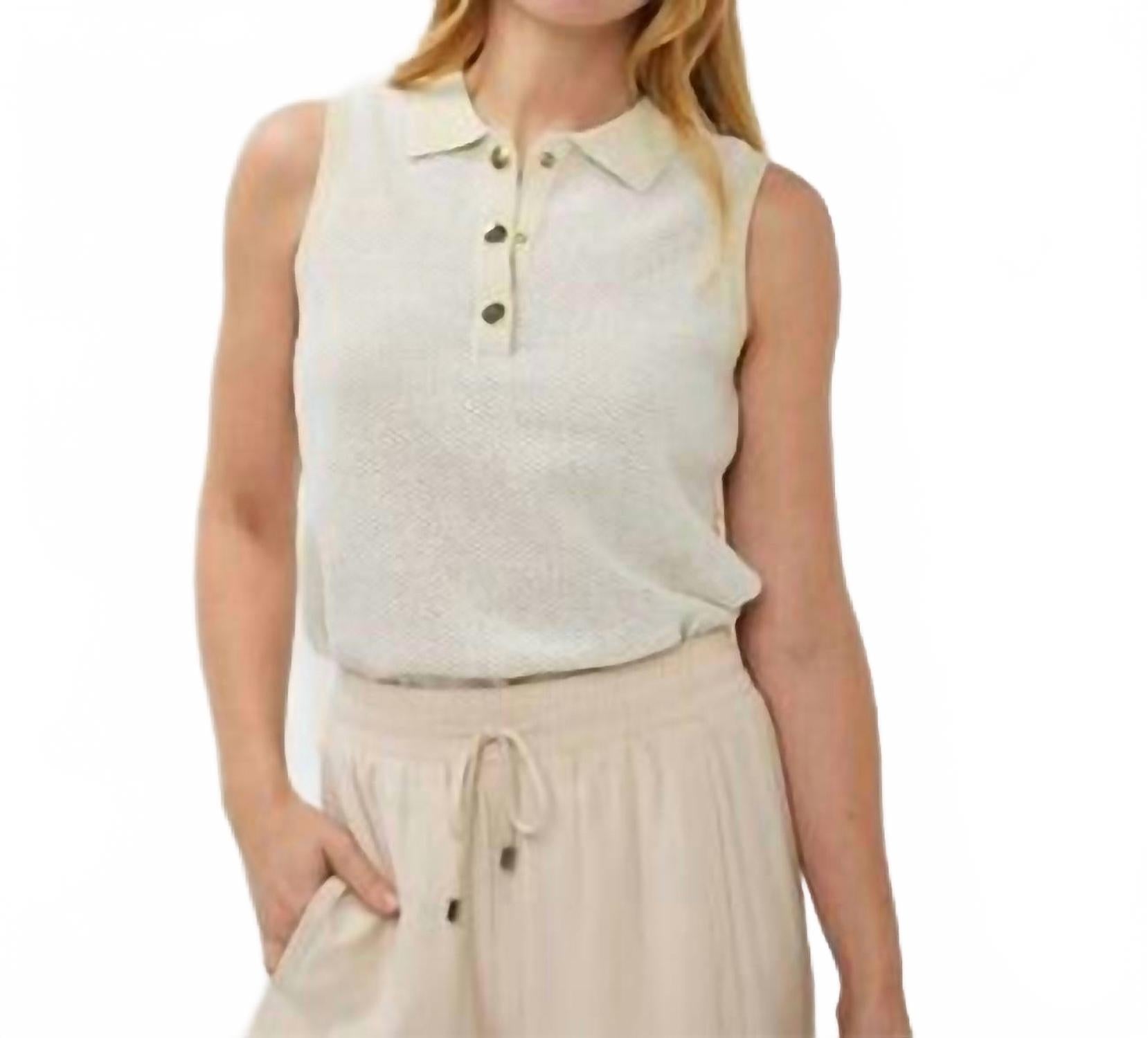 Женский поло топ без рукавов в светло-бежевом цвете ESQUALO
Женский поло топ без рукавов в светло-бежевом цвете ESQUALO