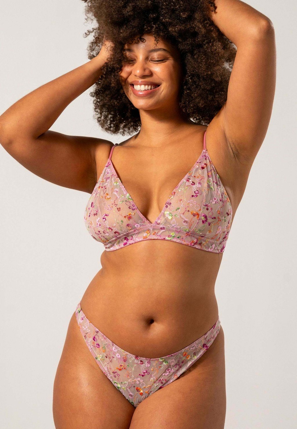 Треугольный бюстгальтер Understatement, розовый
Треугольный бюстгальтер Understatement, розовый