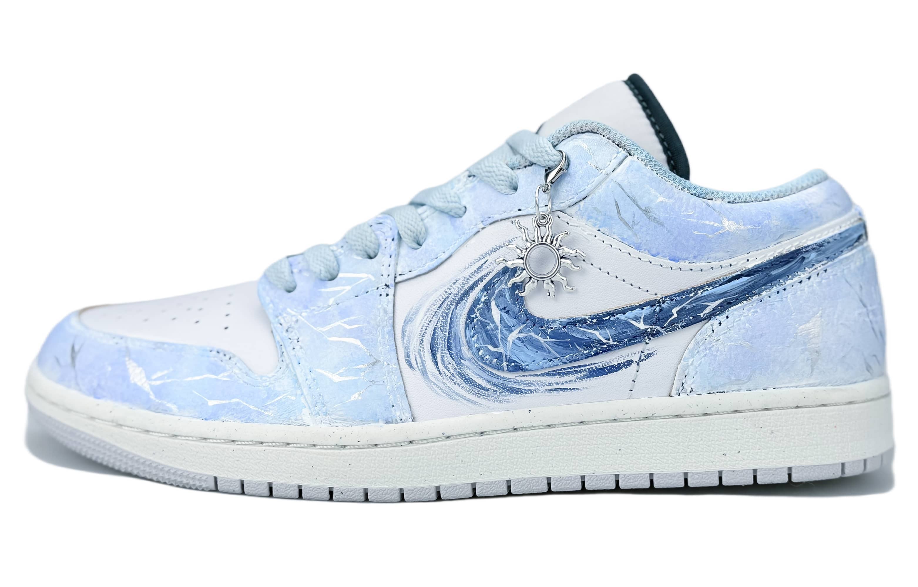 Jordan Кроссовки Air 1 для скейтбординга, износостойкие, низкие, мужские, небесно-голубые
Jordan Кроссовки Air 1 для скейтбординга, износостойкие, низкие, мужские, небесно-голубые