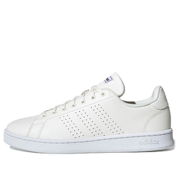 Преимущество кроссовок Adidas, белый
Преимущество кроссовок Adidas, белый