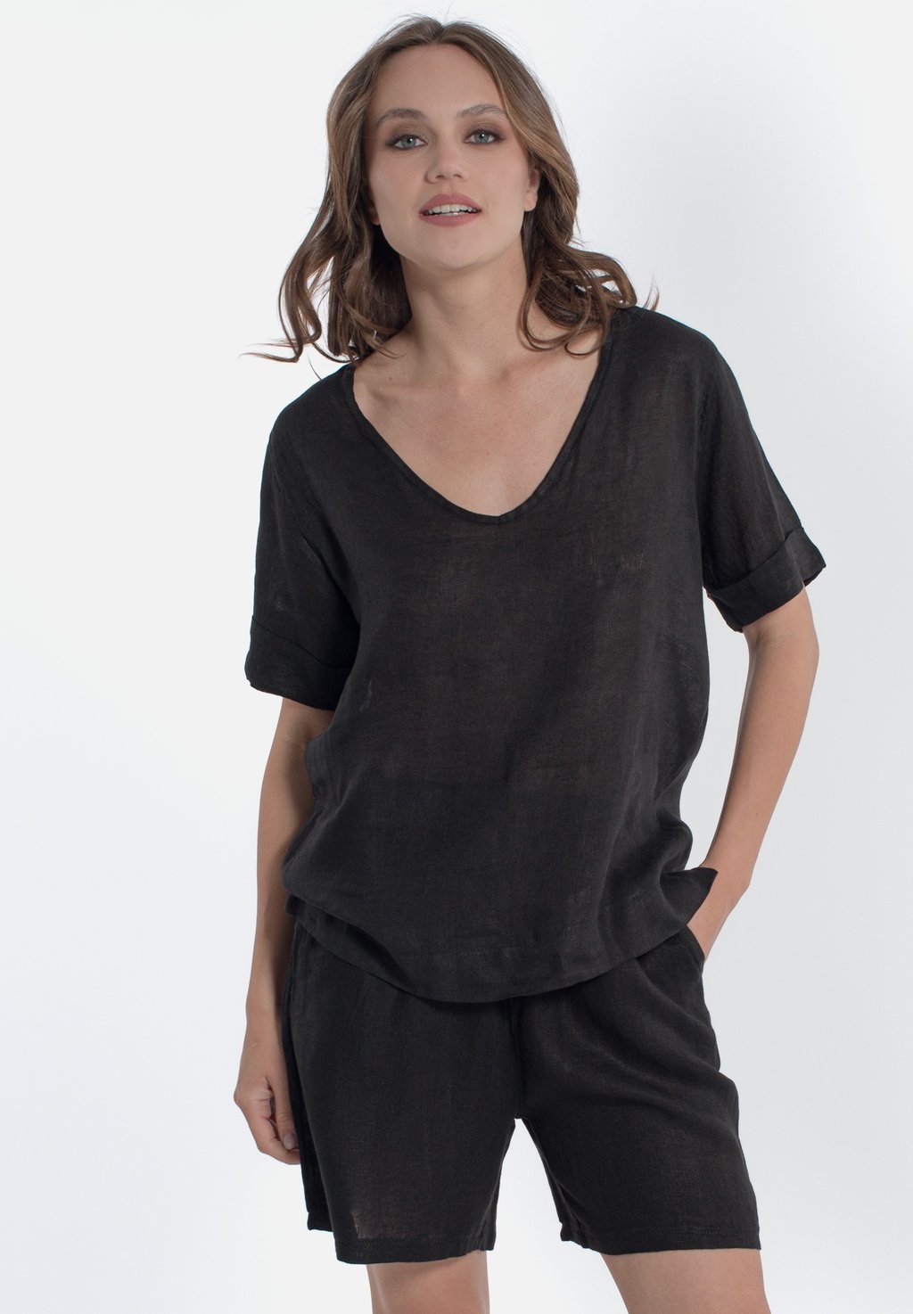 Блуза SCOLLO V ACANFORA, черный
Блуза SCOLLO V ACANFORA, черный