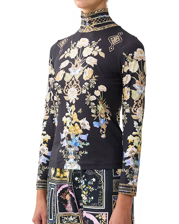 Футболка с высоким воротником Camilla, мультиколор
Футболка с высоким воротником Camilla, мультиколор