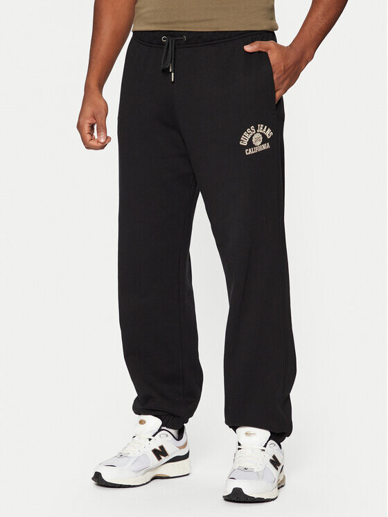 Спортивные брюки стандартного кроя Guess, черный
Спортивные брюки стандартного кроя Guess, черный