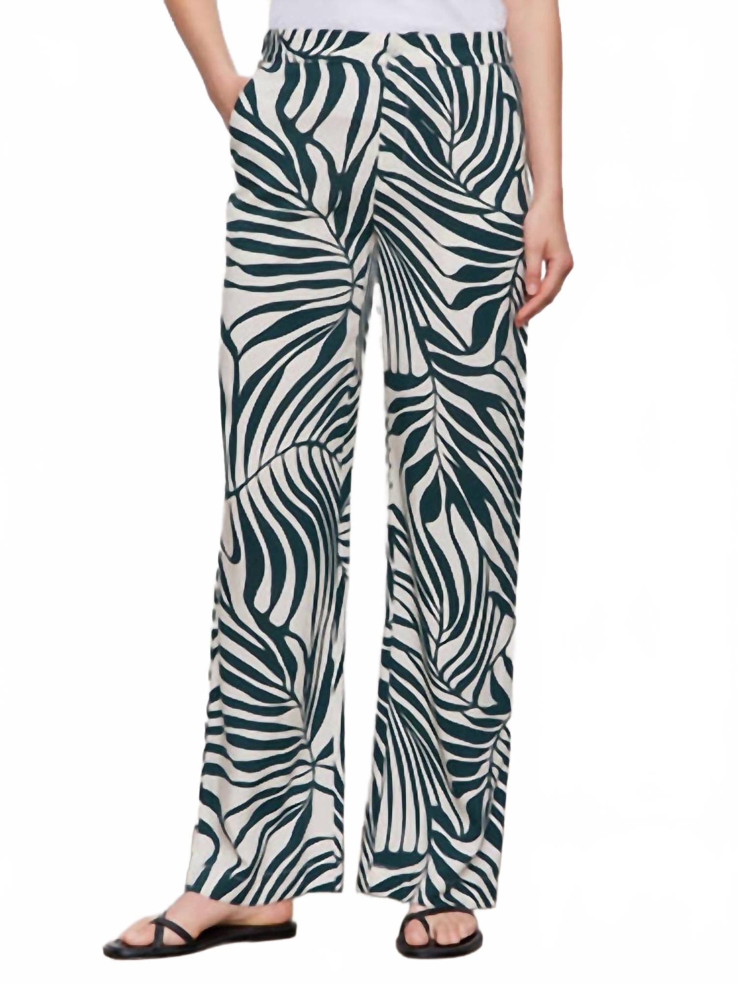 Женские мягкие брюки в цвете зеленый оазис Sanctuary
Женские мягкие брюки в цвете зеленый оазис Sanctuary