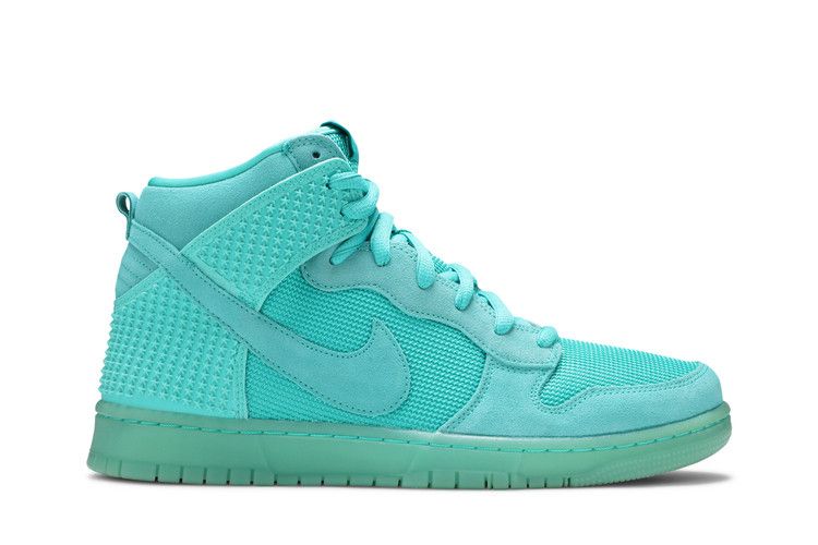 Кроссовки Nike Dunk CMFT Premium, Light Retro
Кроссовки Nike Dunk CMFT Premium, Light Retro