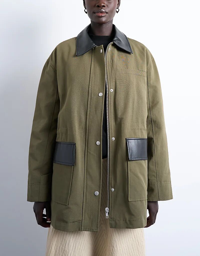 Куртка Topshop с накладным карманом темно-зеленого цвета
Куртка Topshop с накладным карманом темно-зеленого цвета