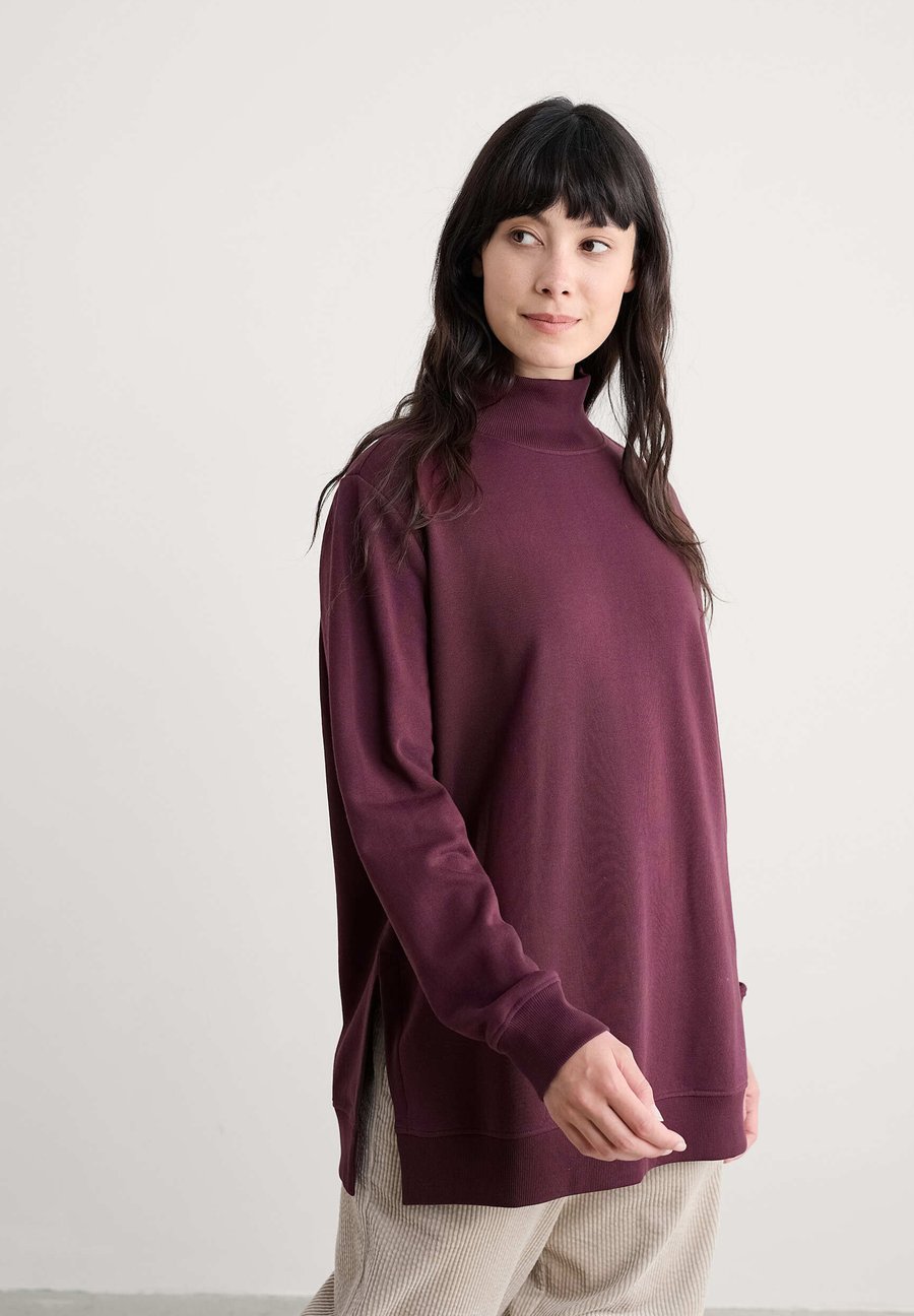 Толстовка Seasalt Cornwall Sweatshirt, Purple - Dark Hellebore/Purple
Толстовка Seasalt Cornwall Sweatshirt, Purple - Dark Hellebore/Purple