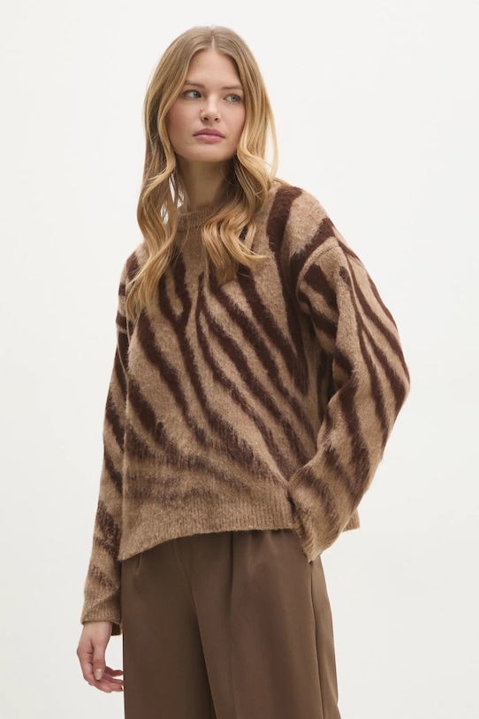 Свитер Answear.Lab, коричневый
Свитер Answear.Lab, коричневый