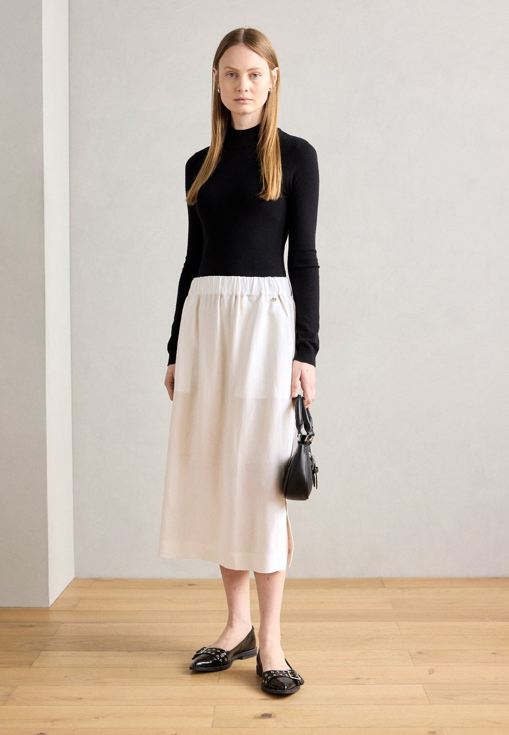 Юбка А-силуэта ALEXIS SKIRT Mos Mosh, молочный
Юбка А-силуэта ALEXIS SKIRT Mos Mosh, молочный